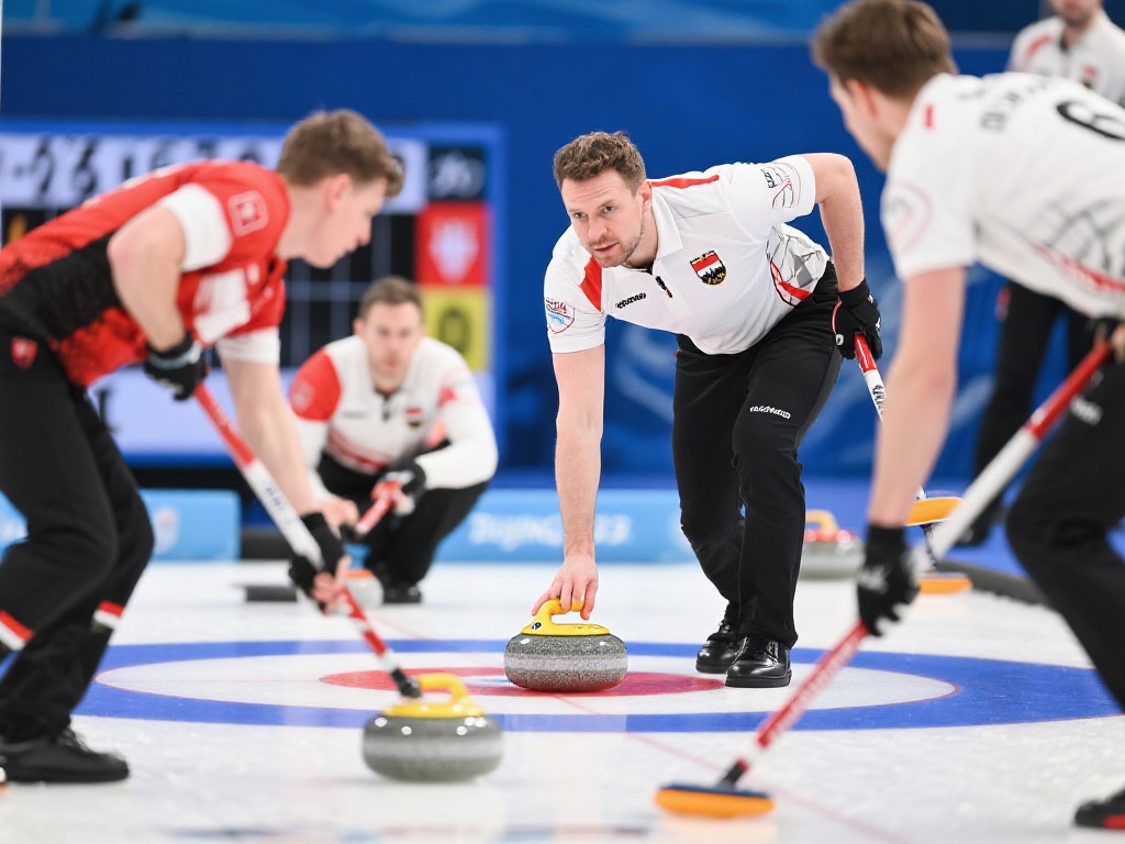 杰克逊在对 杰克逊在对